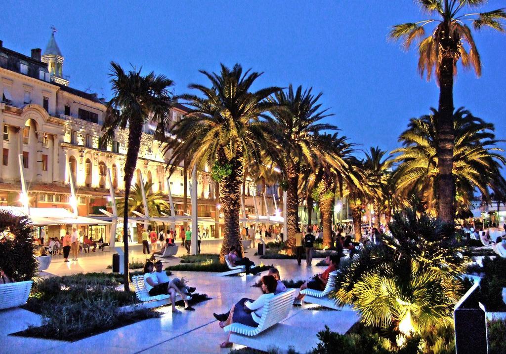 The Palace Collection In Split Centre Luaran gambar
